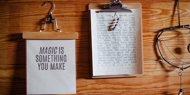clipboards-magazine-holders